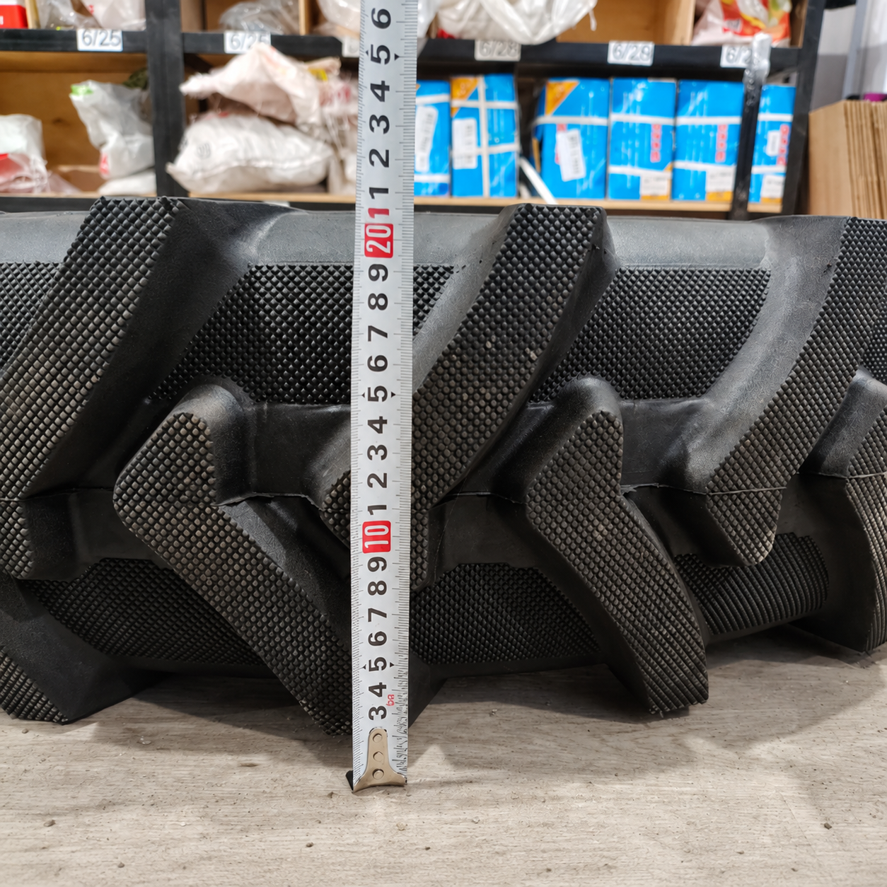 Покрышка Шина 9.50-24 (Елочка) ANTSTONE